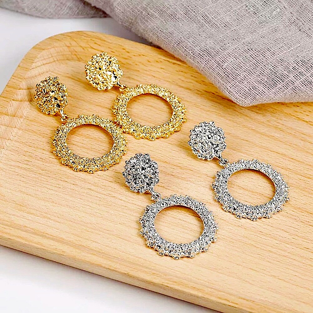 🆑10/$25🆑𝗖𝗟𝗘𝗔𝗥𝗔𝗡𝗖𝗘 Big Round Silver Dangle Earrings NEW - Picture 7 of 9